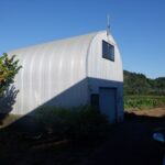 かまぼこ型倉庫（鉄骨２階建て）(外観)